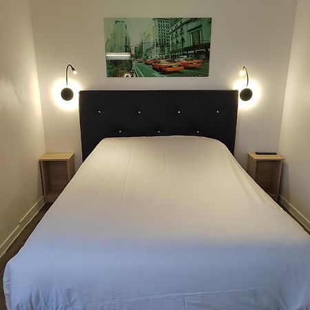 Fasthotel Paris Ouest Bouafle Экстерьер фото