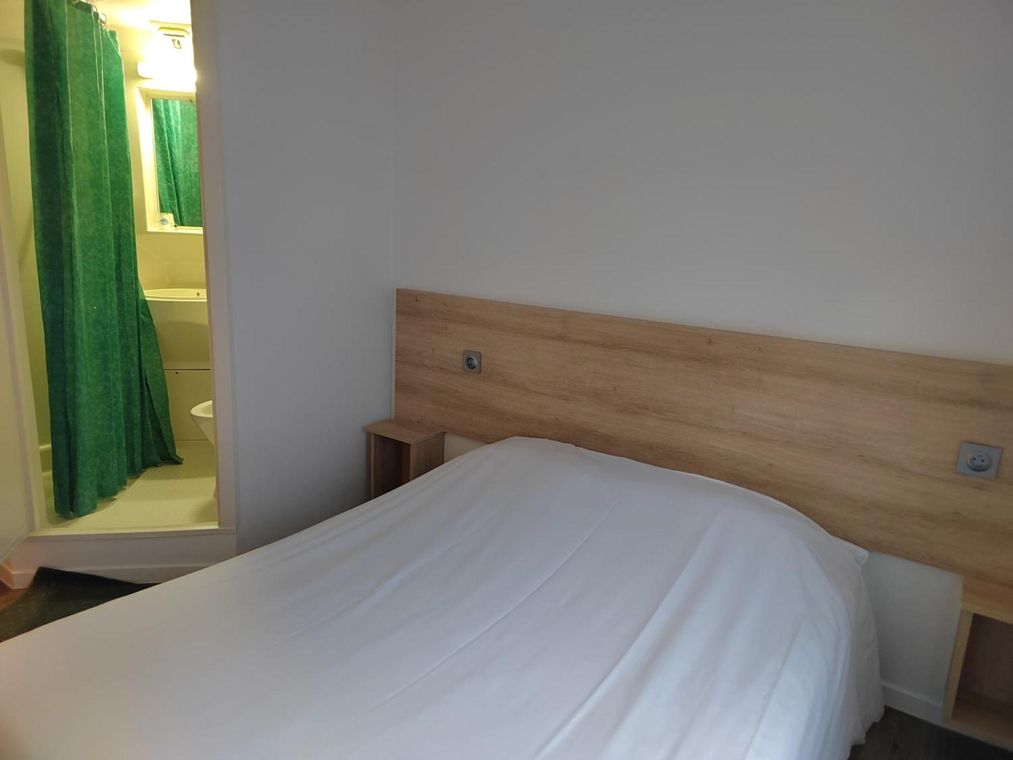 Fasthotel Paris Ouest Bouafle Экстерьер фото