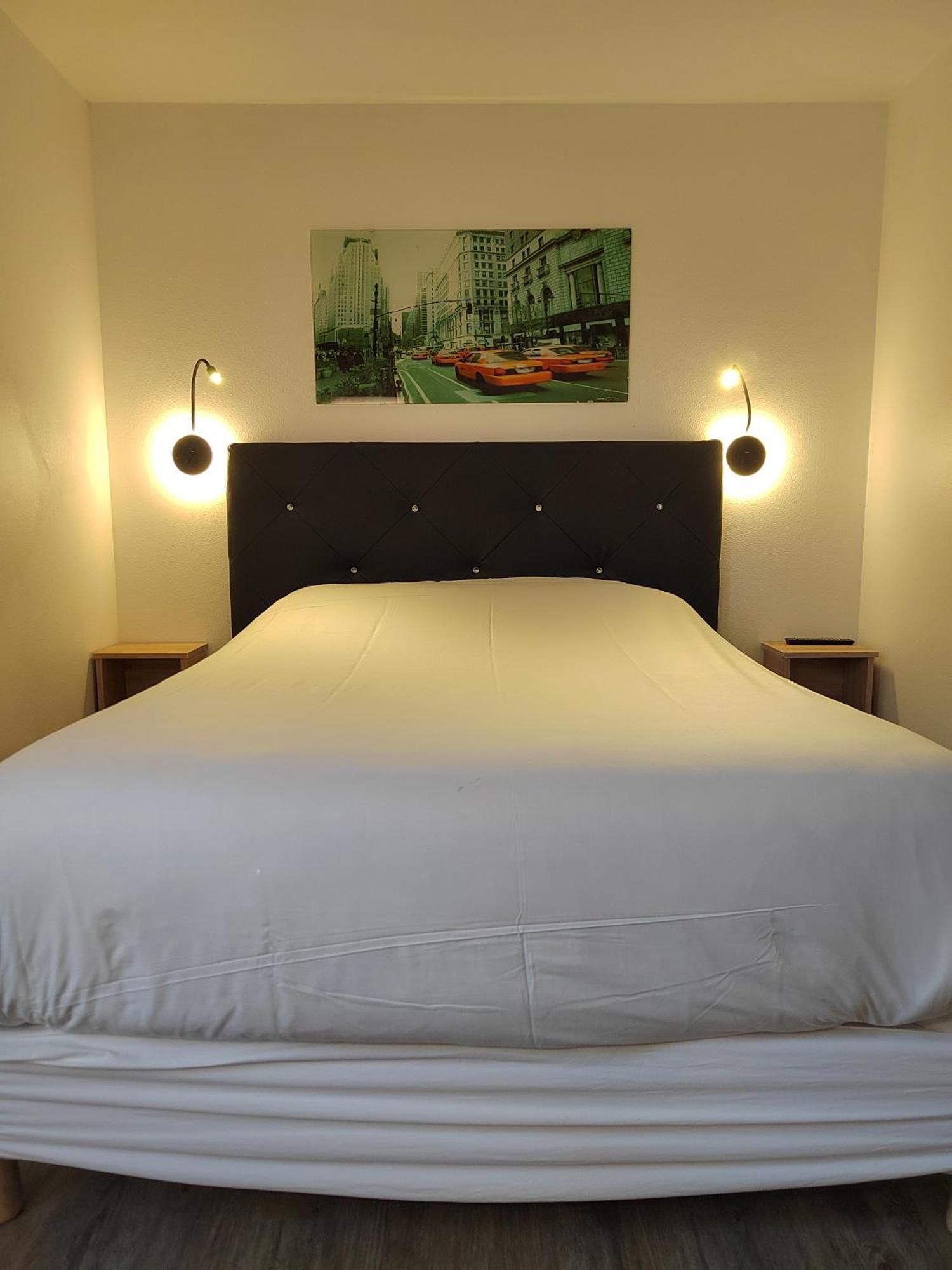 Fasthotel Paris Ouest Bouafle Экстерьер фото