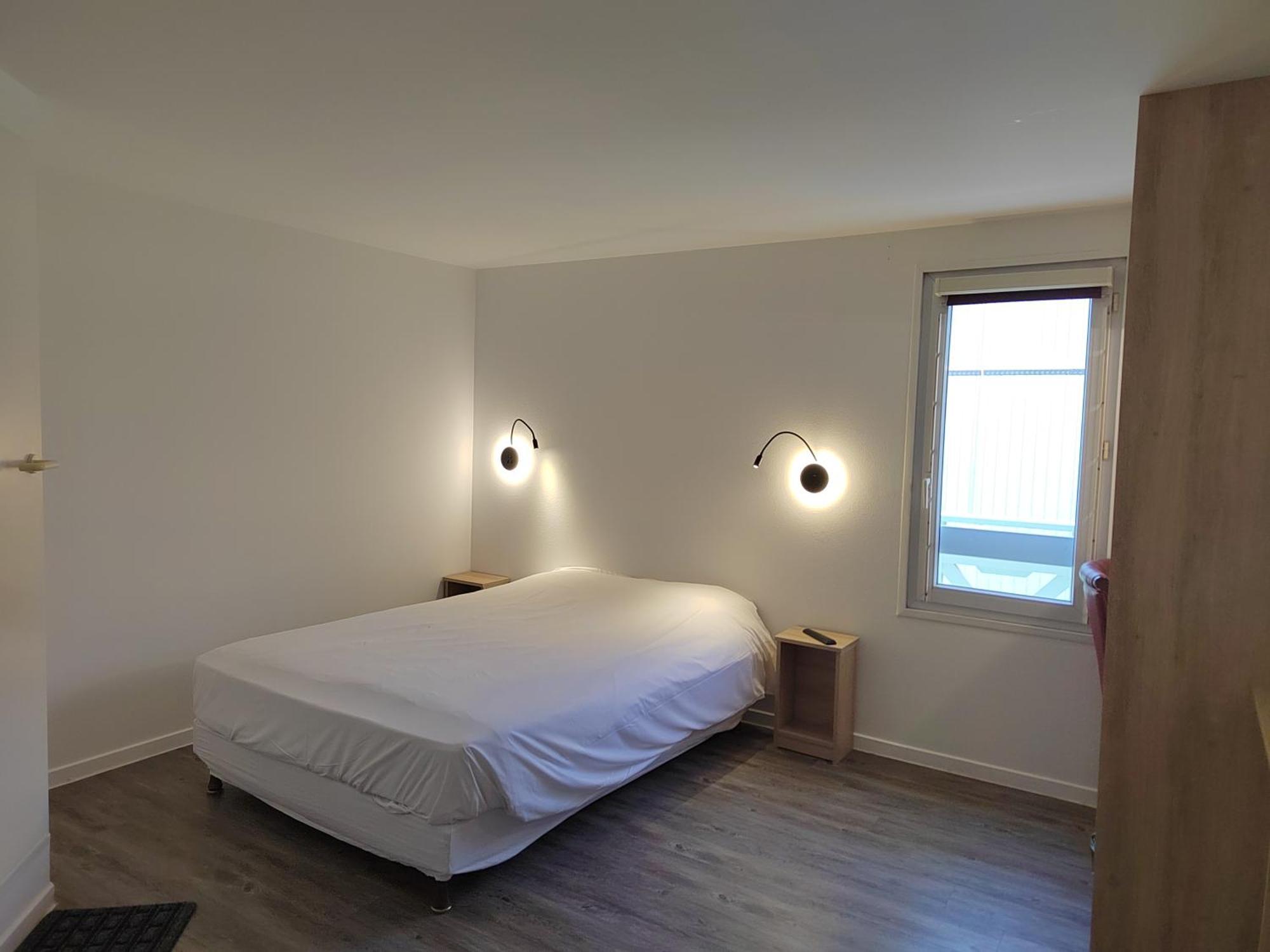 Fasthotel Paris Ouest Bouafle Экстерьер фото