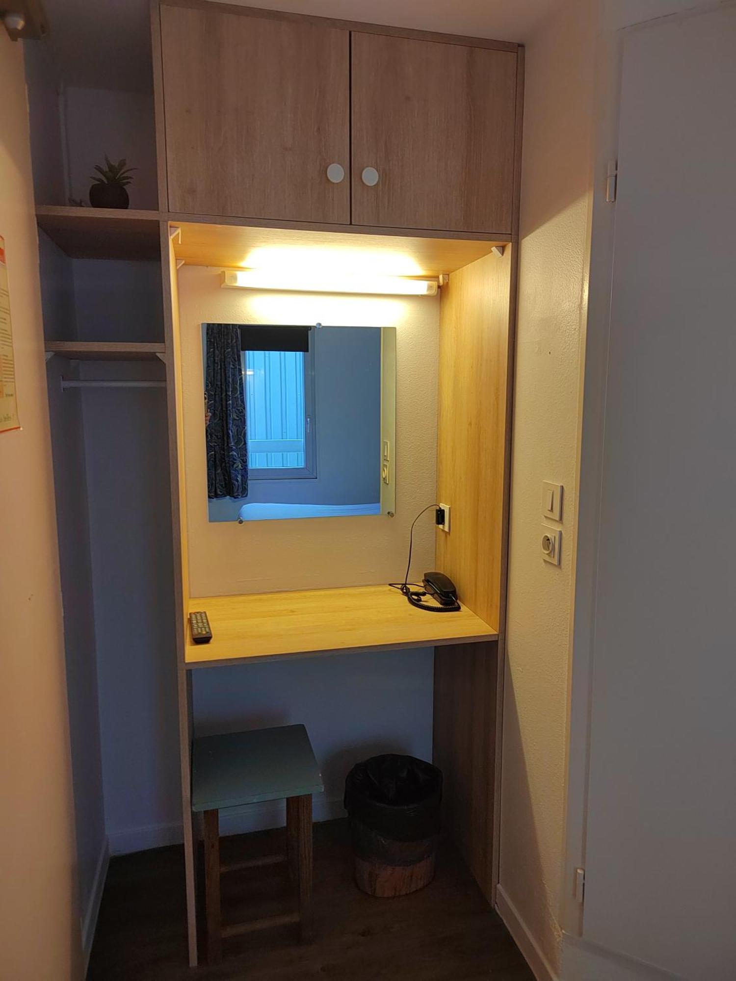 Fasthotel Paris Ouest Bouafle Экстерьер фото